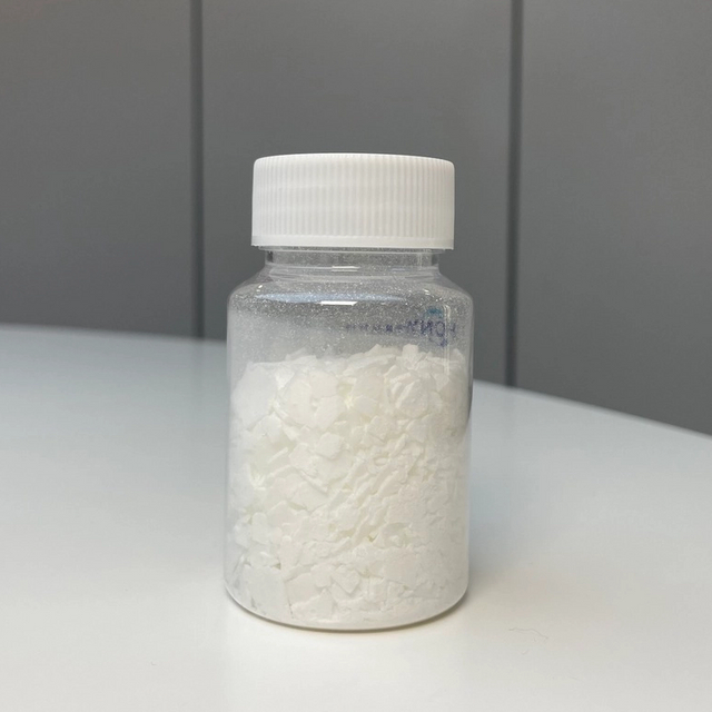 Эмульгатор стеартримония метосульфат 30% катионное поверхностно-активное вещество антистатический кондиционер для волос